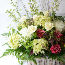 画像をギャラリービューアに読み込む, 白色と赤色の基調のアレンジ L